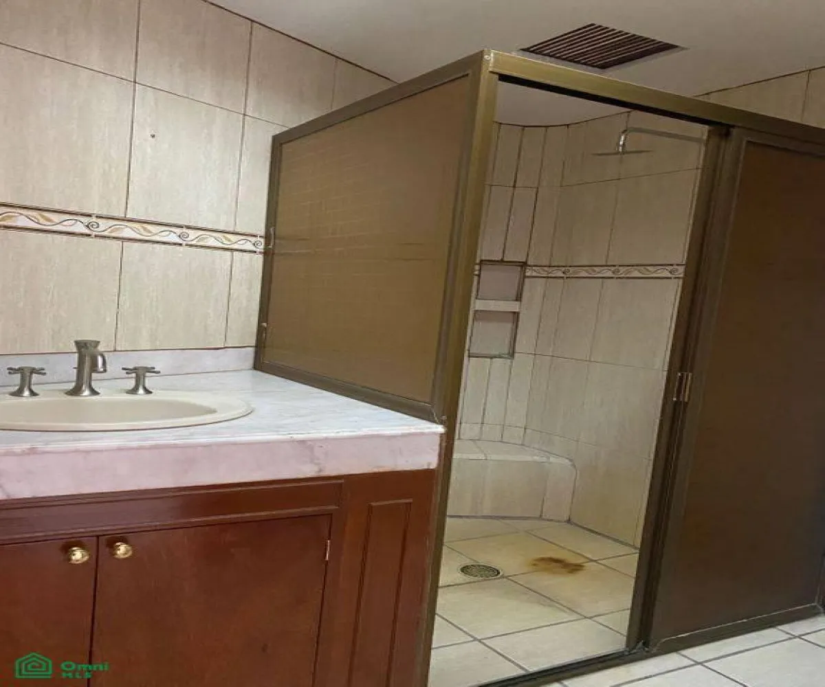 En Venta,Jardines Universidad,david h lawrence sn, Zapopan, Jalisco 45110, 4 Habitaciones,6 Baños,david h lawrence,2,MX24858153 En Venta,Jardines Universidad,david h lawrence sn, Zapopan, Jalisco 45110, 4 Habitaciones,6 Baños,david h lawrence,2,MX24858153