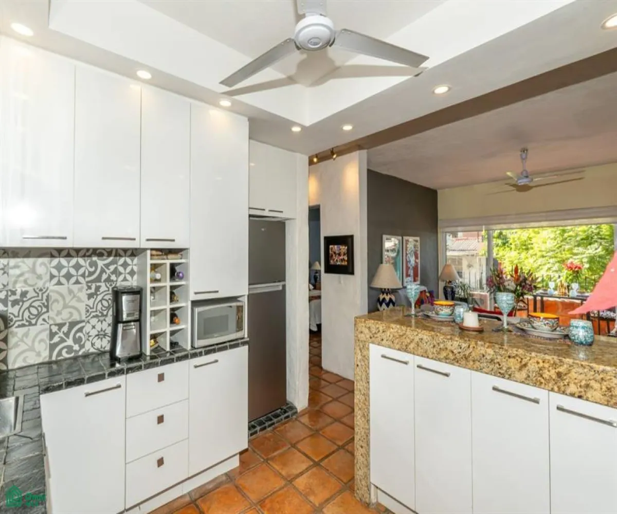 En Venta,Emiliano Zapata,JACARANDAS 417 3A, Puerto Vallarta, Jalisco 48380, 2 Habitaciones,2 Baños,JACARANDAS,MX24858232 En Venta,Emiliano Zapata,JACARANDAS 417 3A, Puerto Vallarta, Jalisco 48380, 2 Habitaciones,2 Baños,JACARANDAS,MX24858232