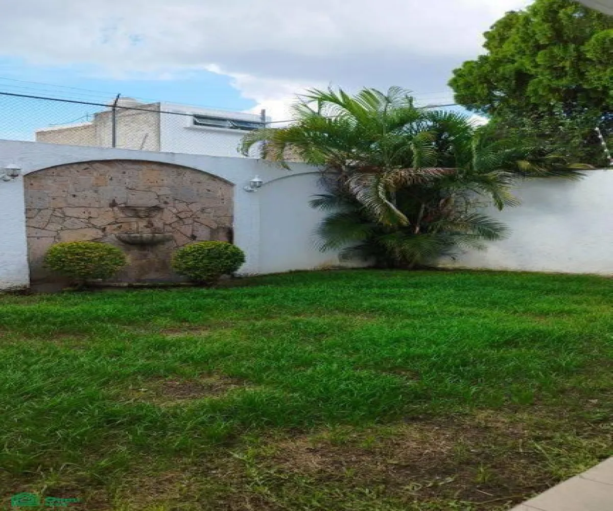En Venta,La Estancia,Santo tomas de aquino 5090, Zapopan, Jalisco 45021,Santo tomas de aquino,2,MX24859051 En Venta,La Estancia,Santo tomas de aquino 5090, Zapopan, Jalisco 45021,Santo tomas de aquino,2,MX24859051