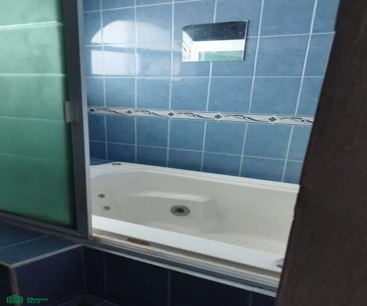 En Venta,La Estancia,Santo tomas de aquino 5090, Zapopan, Jalisco 45021,Santo tomas de aquino,2,MX24859051 En Venta,La Estancia,Santo tomas de aquino 5090, Zapopan, Jalisco 45021,Santo tomas de aquino,2,MX24859051