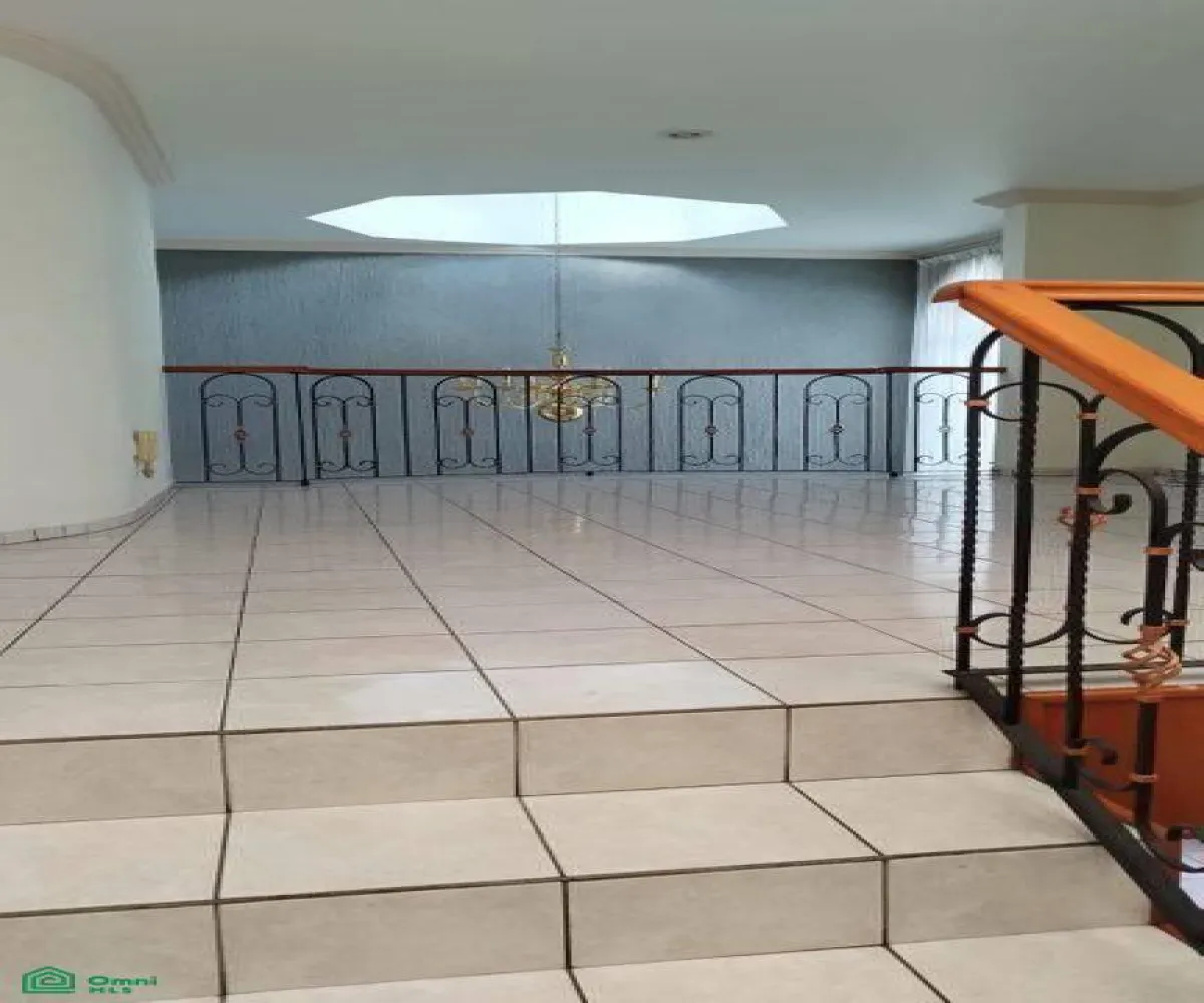 En Venta,La Estancia,Santo tomas de aquino 5090, Zapopan, Jalisco 45021,Santo tomas de aquino,2,MX24859051 En Venta,La Estancia,Santo tomas de aquino 5090, Zapopan, Jalisco 45021,Santo tomas de aquino,2,MX24859051