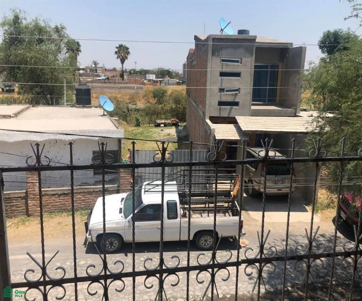 En Venta,Zapote Del Valle,revolucion presa 302, Tlajomulco de Zuniga, Jalisco 45672, 3 Habitaciones,4 Baños,revolucion presa,2,MX24859072 En Venta,Zapote Del Valle,revolucion presa 302, Tlajomulco de Zuniga, Jalisco 45672, 3 Habitaciones,4 Baños,revolucion presa,2,MX24859072