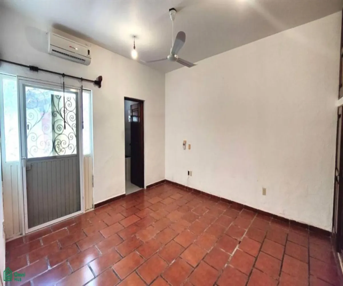 En Venta,Los Sauces,Cenzontle 129, Puerto Vallarta, Jalisco 48328, 3 Habitaciones,2 Baños,Cenzontle,1,MX24859443 En Venta,Los Sauces,Cenzontle 129, Puerto Vallarta, Jalisco 48328, 3 Habitaciones,2 Baños,Cenzontle,1,MX24859443