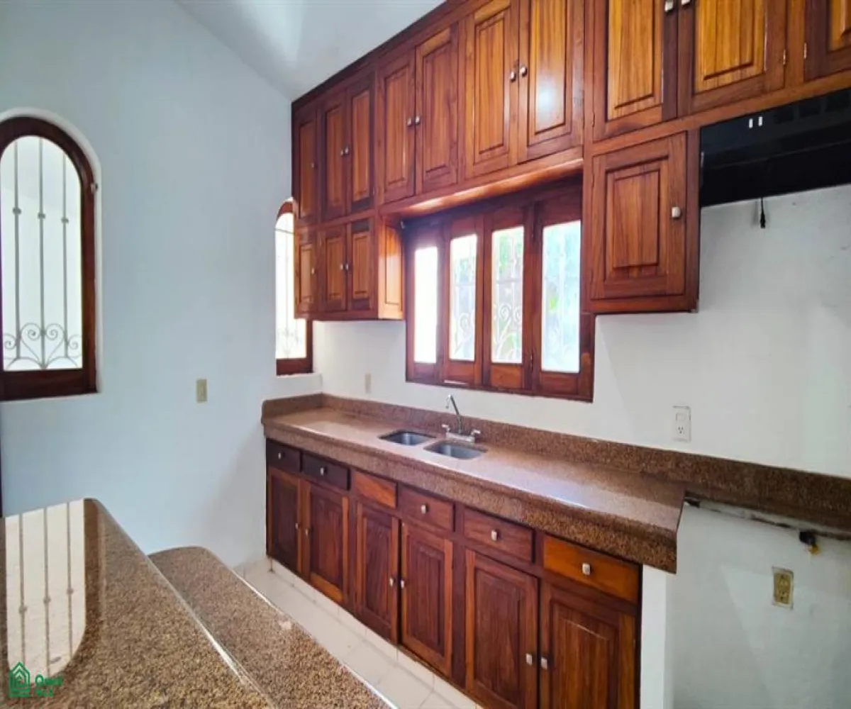 En Venta,Los Sauces,Cenzontle 129, Puerto Vallarta, Jalisco 48328, 3 Habitaciones,2 Baños,Cenzontle,1,MX24859443 En Venta,Los Sauces,Cenzontle 129, Puerto Vallarta, Jalisco 48328, 3 Habitaciones,2 Baños,Cenzontle,1,MX24859443