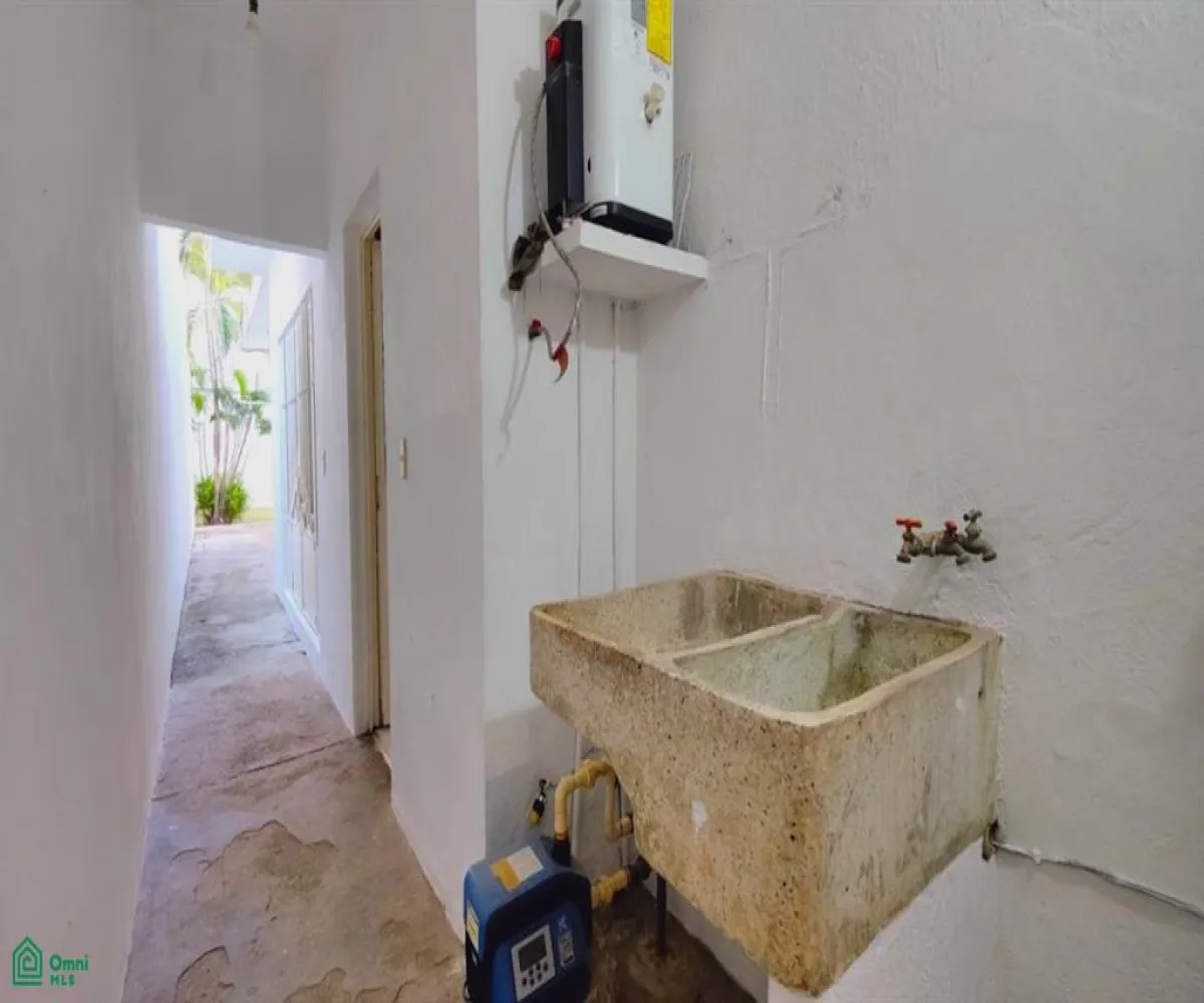 En Venta,Los Sauces,Cenzontle 129, Puerto Vallarta, Jalisco 48328, 3 Habitaciones,2 Baños,Cenzontle,1,MX24859443 En Venta,Los Sauces,Cenzontle 129, Puerto Vallarta, Jalisco 48328, 3 Habitaciones,2 Baños,Cenzontle,1,MX24859443