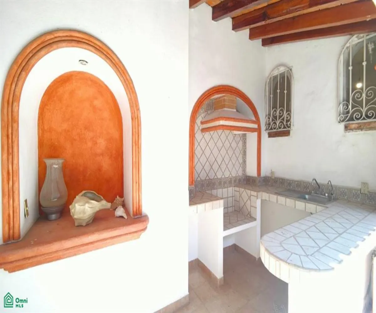 En Venta,Los Sauces,Cenzontle 129, Puerto Vallarta, Jalisco 48328, 3 Habitaciones,2 Baños,Cenzontle,1,MX24859443 En Venta,Los Sauces,Cenzontle 129, Puerto Vallarta, Jalisco 48328, 3 Habitaciones,2 Baños,Cenzontle,1,MX24859443