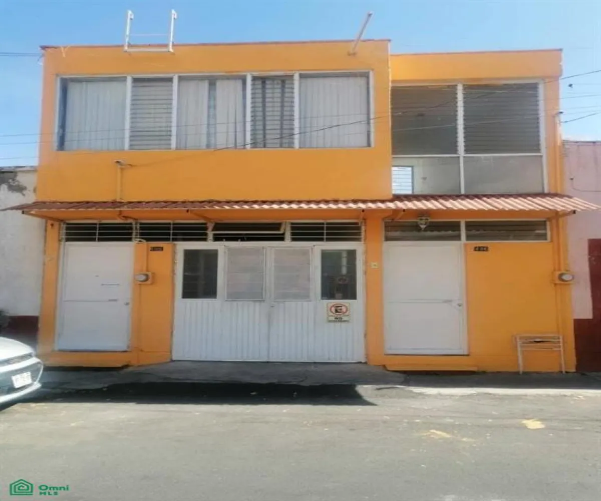 En Venta,San Juan de Dios,Ugarte y Loyola 488, Guadalajara, Jalisco 44360, 6 Habitaciones,3 Baños,Ugarte y Loyola,MX24860368