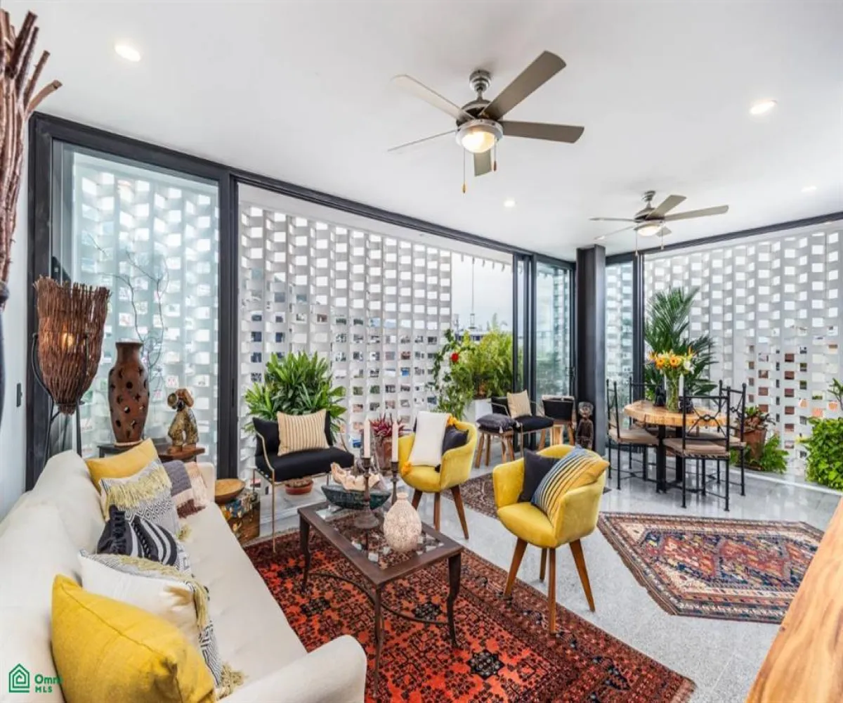 En Venta,Emiliano Zapata,Constitución 130 Int. 506, Puerto Vallarta, Jalisco 48380, 2 Habitaciones,2 Baños,Constitución,3,MX24860859
