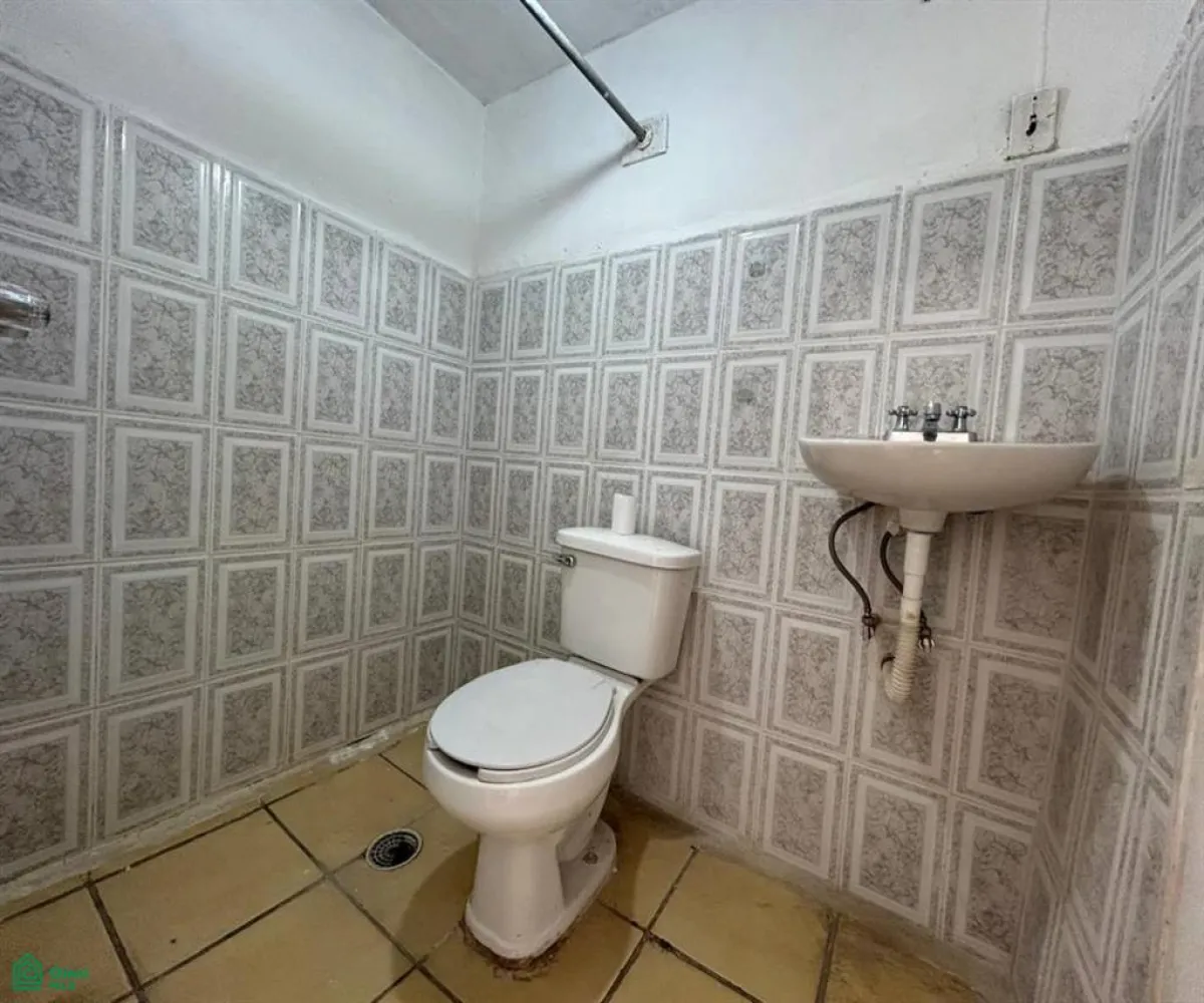 En Venta,Santa Teresita,ANASTACIO BUSTAMANTE 13, Guadalajara, Jalisco 44600, 10 Habitaciones,6 Baños,ANASTACIO BUSTAMANTE,2,MX24865736 En Venta,Santa Teresita,ANASTACIO BUSTAMANTE 13, Guadalajara, Jalisco 44600, 10 Habitaciones,6 Baños,ANASTACIO BUSTAMANTE,2,MX24865736