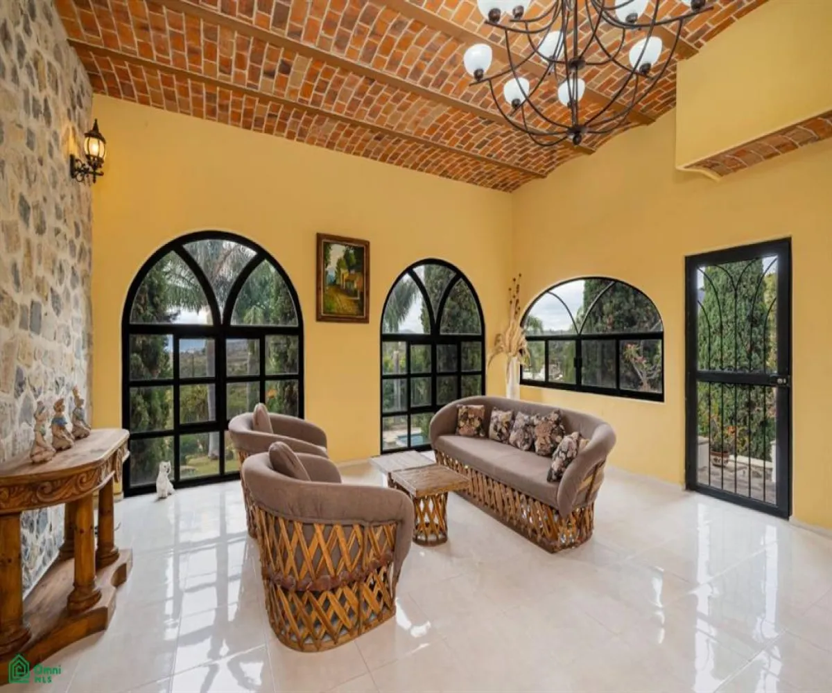 En Venta,Chapala Haciendas,Cisnes 10, Chapala, Jalisco 45907, 5 Habitaciones,5 Baños,Cisnes,2,MX24867023 En Venta,Chapala Haciendas,Cisnes 10, Chapala, Jalisco 45907, 5 Habitaciones,5 Baños,Cisnes,2,MX24867023