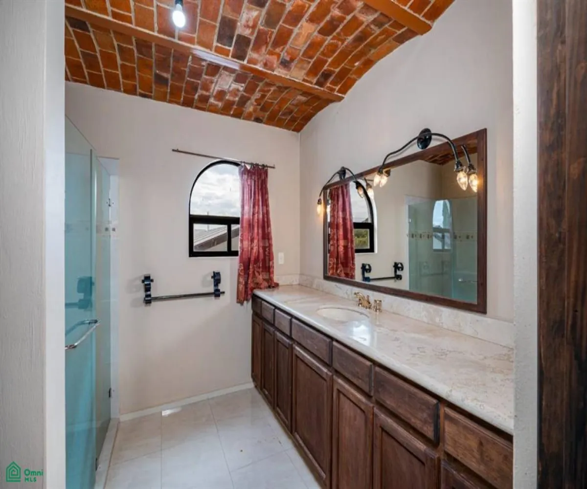 En Venta,Chapala Haciendas,Cisnes 10, Chapala, Jalisco 45907, 5 Habitaciones,5 Baños,Cisnes,2,MX24867023 En Venta,Chapala Haciendas,Cisnes 10, Chapala, Jalisco 45907, 5 Habitaciones,5 Baños,Cisnes,2,MX24867023