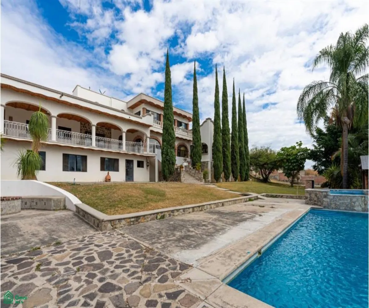 En Venta,Chapala Haciendas,Cisnes 10, Chapala, Jalisco 45907, 5 Habitaciones,5 Baños,Cisnes,2,MX24867023 En Venta,Chapala Haciendas,Cisnes 10, Chapala, Jalisco 45907, 5 Habitaciones,5 Baños,Cisnes,2,MX24867023
