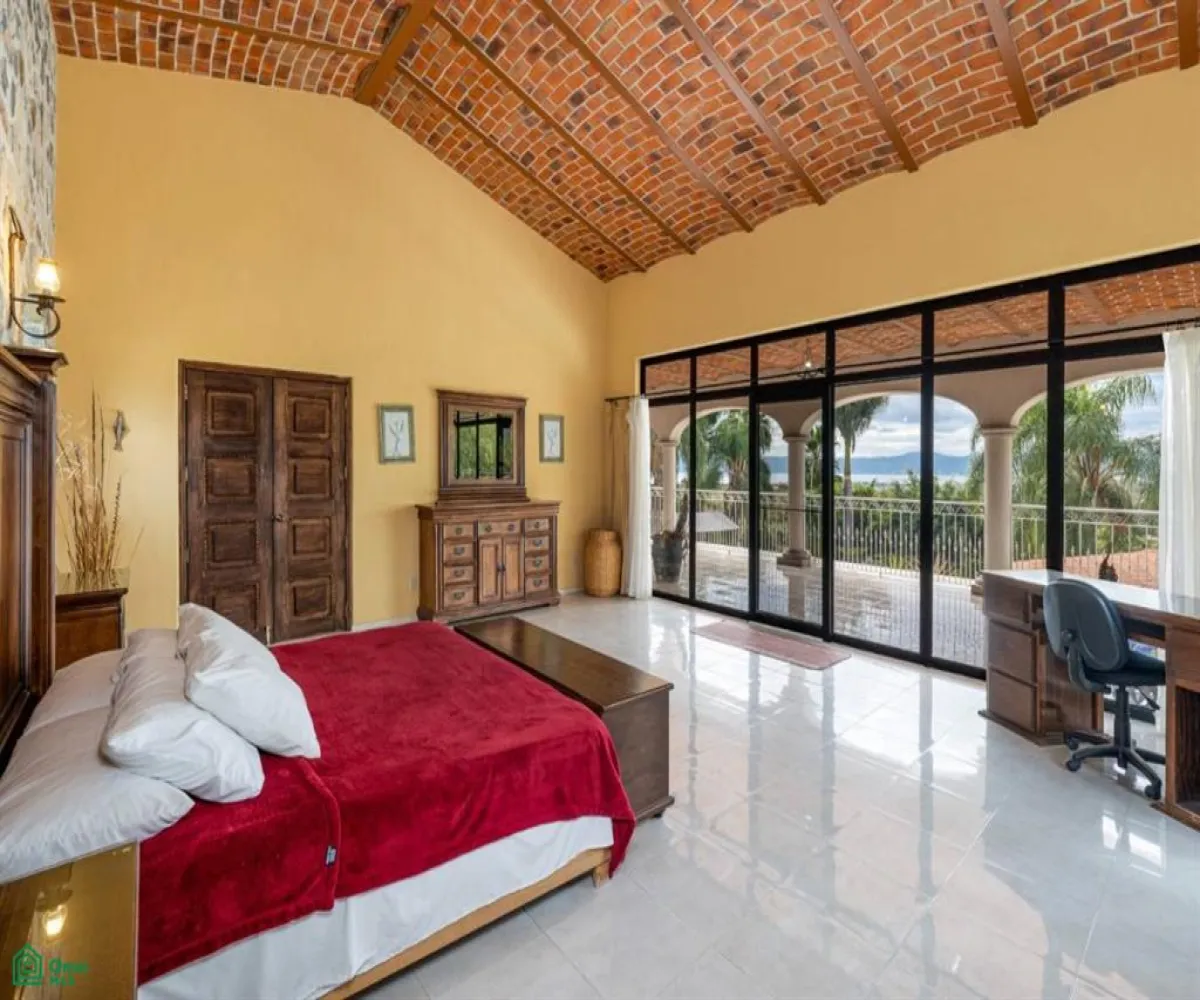 En Venta,Chapala Haciendas,Cisnes 10, Chapala, Jalisco 45907, 5 Habitaciones,5 Baños,Cisnes,2,MX24867023 En Venta,Chapala Haciendas,Cisnes 10, Chapala, Jalisco 45907, 5 Habitaciones,5 Baños,Cisnes,2,MX24867023