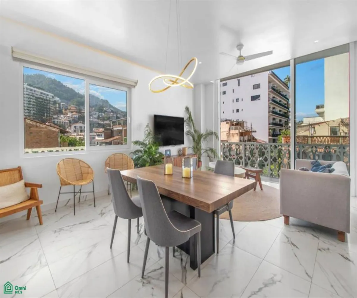 En Venta,Emiliano Zapata,Insurgentes 193 Int. 203, Puerto Vallarta, Jalisco 48380, 1 Cuarto,2 Baños,Insurgentes,MX24949464 En Venta,Emiliano Zapata,Insurgentes 193 Int. 203, Puerto Vallarta, Jalisco 48380, 1 Cuarto,2 Baños,Insurgentes,MX24949464