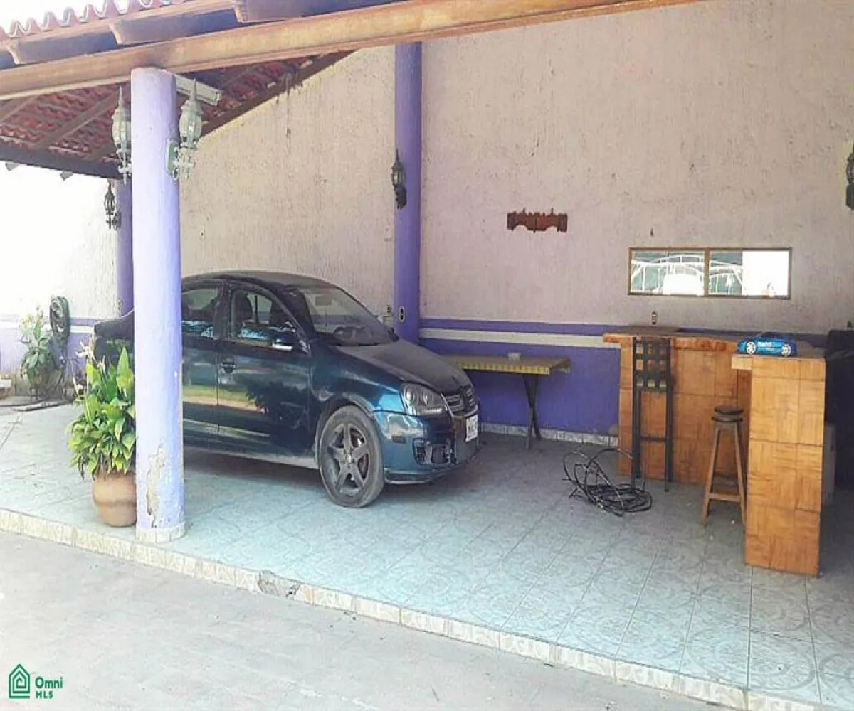 En Venta,Jardines de Nuevo México,Juan Gil Preciado 680, Zapopan, Jalisco 45200, 5 Habitaciones,3 Baños,Juan Gil Preciado,2,MX2527063 En Venta,Jardines de Nuevo México,Juan Gil Preciado 680, Zapopan, Jalisco 45200, 5 Habitaciones,3 Baños,Juan Gil Preciado,2,MX2527063