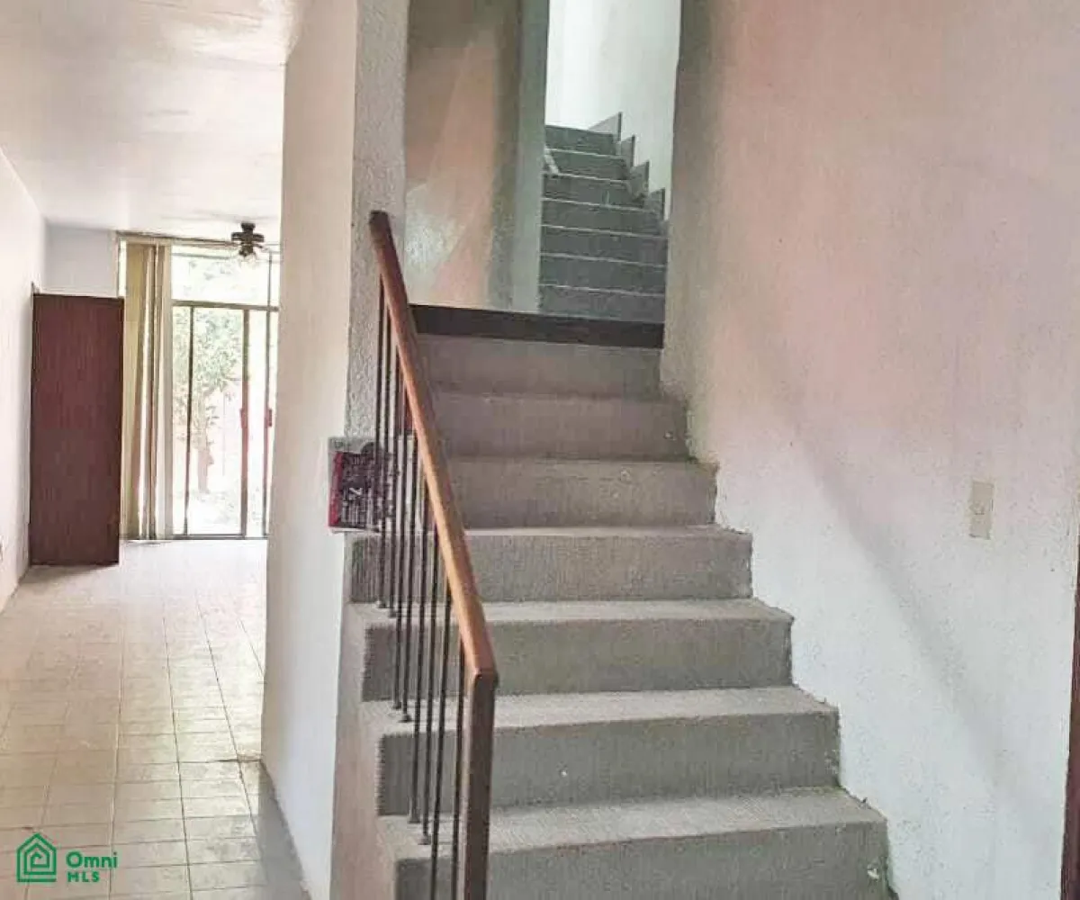 En Venta,Vallarta Poniente,Mazamitla 2991, Guadalajara, Jalisco 44110, 6 Habitaciones,3 Baños,Mazamitla,3,MX2527072