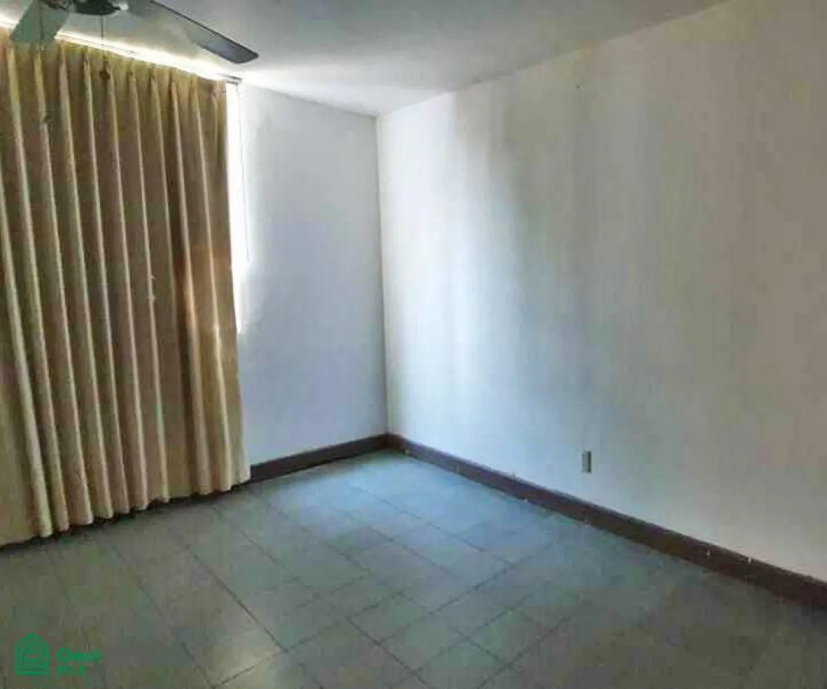 En Venta,Vallarta Poniente,Mazamitla 2991, Guadalajara, Jalisco 44110, 6 Habitaciones,3 Baños,Mazamitla,3,MX2527072