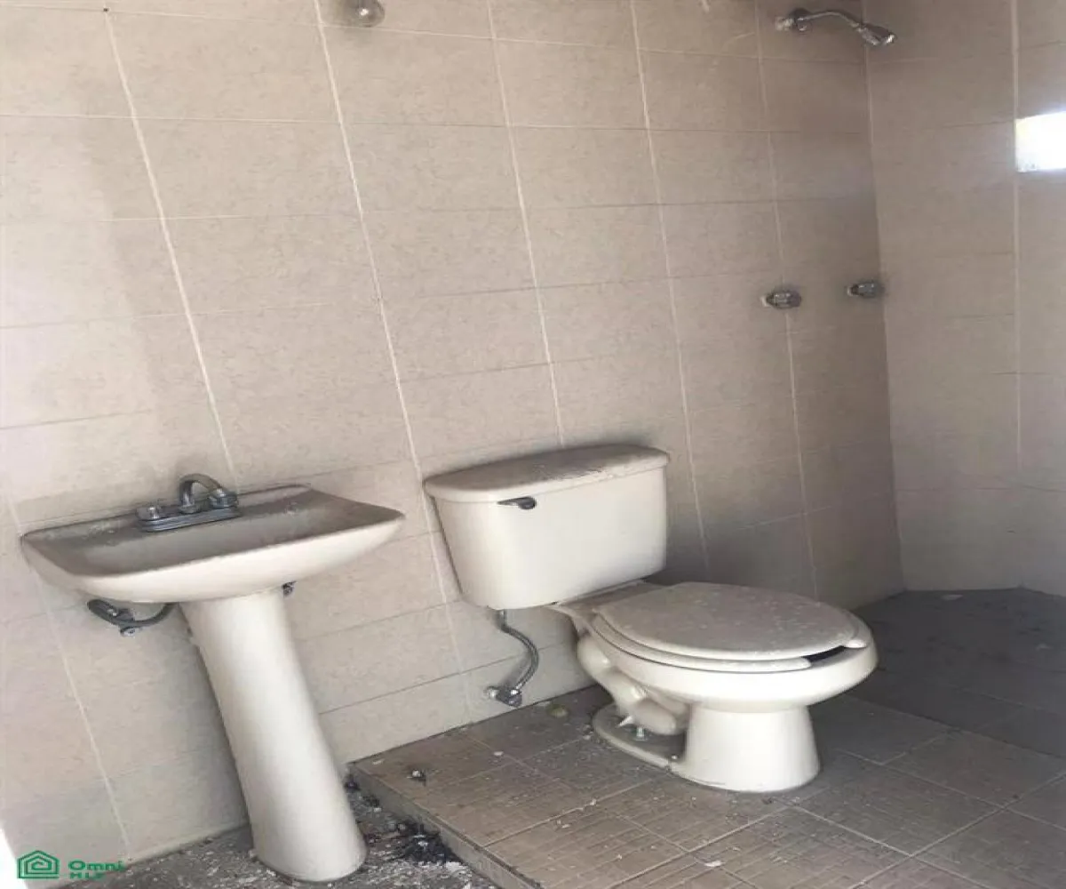 Local En Venta,Olímpica,Manuel Puga y Acal 1802, Guadalajara, Jalisco 44430, 3 Habitaciones,2 Baños,Manuel Puga y Acal,2,MX2527078 Local En Venta,Olímpica,Manuel Puga y Acal 1802, Guadalajara, Jalisco 44430, 3 Habitaciones,2 Baños,Manuel Puga y Acal,2,MX2527078