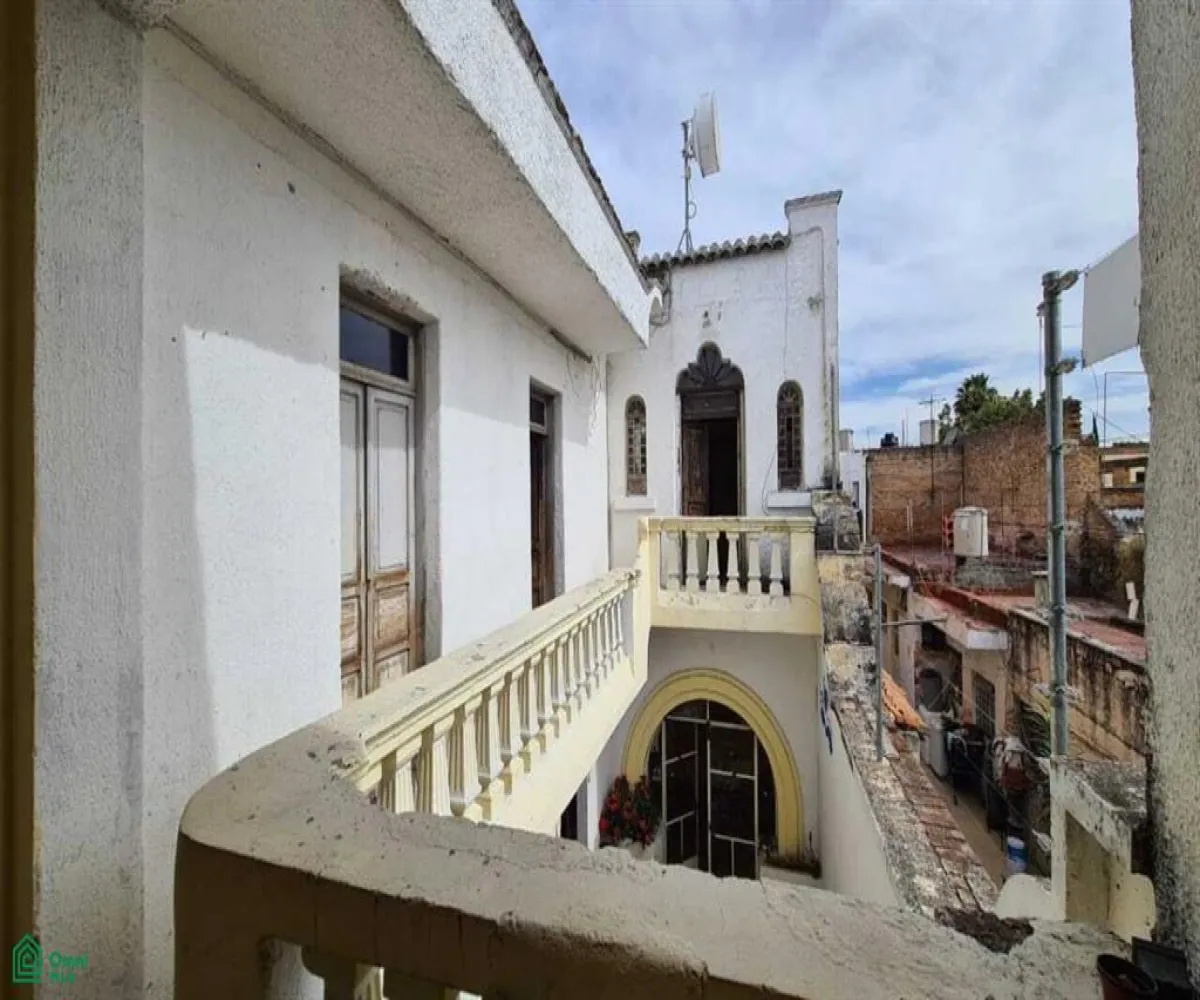 Local En Venta,Gral. Real,Calzada del Ejército 93, Guadalajara, Jalisco 44400, 14 Habitaciones,3 Baños,Calzada del Ejército,2,MX2527079 Local En Venta,Gral. Real,Calzada del Ejército 93, Guadalajara, Jalisco 44400, 14 Habitaciones,3 Baños,Calzada del Ejército,2,MX2527079