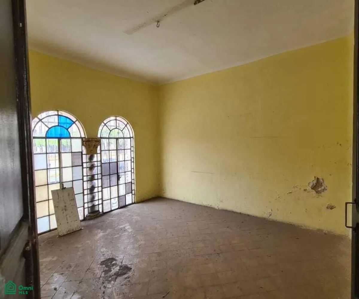 Local En Venta,Gral. Real,Calzada del Ejército 93, Guadalajara, Jalisco 44400, 14 Habitaciones,3 Baños,Calzada del Ejército,2,MX2527079 Local En Venta,Gral. Real,Calzada del Ejército 93, Guadalajara, Jalisco 44400, 14 Habitaciones,3 Baños,Calzada del Ejército,2,MX2527079