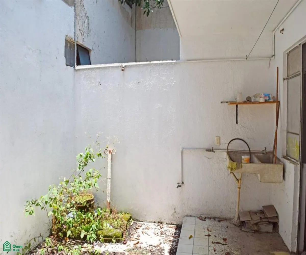 En Venta,Arcos Vallarta,Av. Arcos 2353, Guadalajara, Jalisco 44130,Av. Arcos,2,MX25464667 En Venta,Arcos Vallarta,Av. Arcos 2353, Guadalajara, Jalisco 44130,Av. Arcos,2,MX25464667