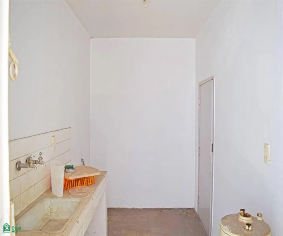 En Venta,Arcos Vallarta,Av. Arcos 2353, Guadalajara, Jalisco 44130,Av. Arcos,2,MX25464667 En Venta,Arcos Vallarta,Av. Arcos 2353, Guadalajara, Jalisco 44130,Av. Arcos,2,MX25464667