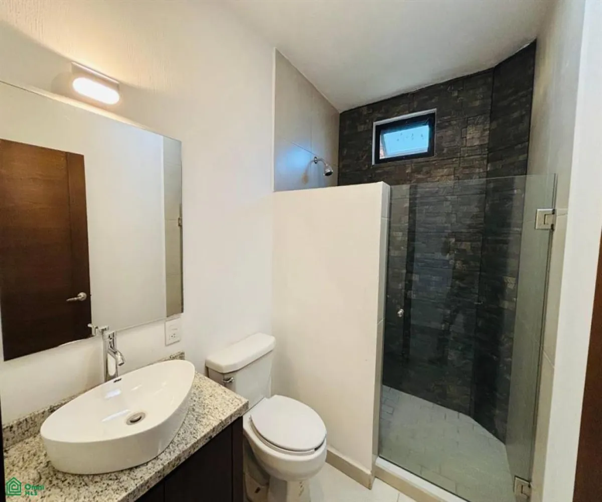 En Venta,Ribera del Pilar,San Marcos 166, Chapala, Jalisco 45906, 2 Habitaciones,2 Baños,San Marcos,MX25505556 En Venta,Ribera del Pilar,San Marcos 166, Chapala, Jalisco 45906, 2 Habitaciones,2 Baños,San Marcos,MX25505556