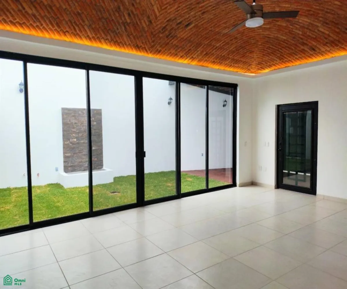 En Venta,Ribera del Pilar,San Marcos 164, Chapala, Jalisco 45906, 2 Habitaciones,3 Baños,San Marcos,1,MX25542671 En Venta,Ribera del Pilar,San Marcos 164, Chapala, Jalisco 45906, 2 Habitaciones,3 Baños,San Marcos,1,MX25542671