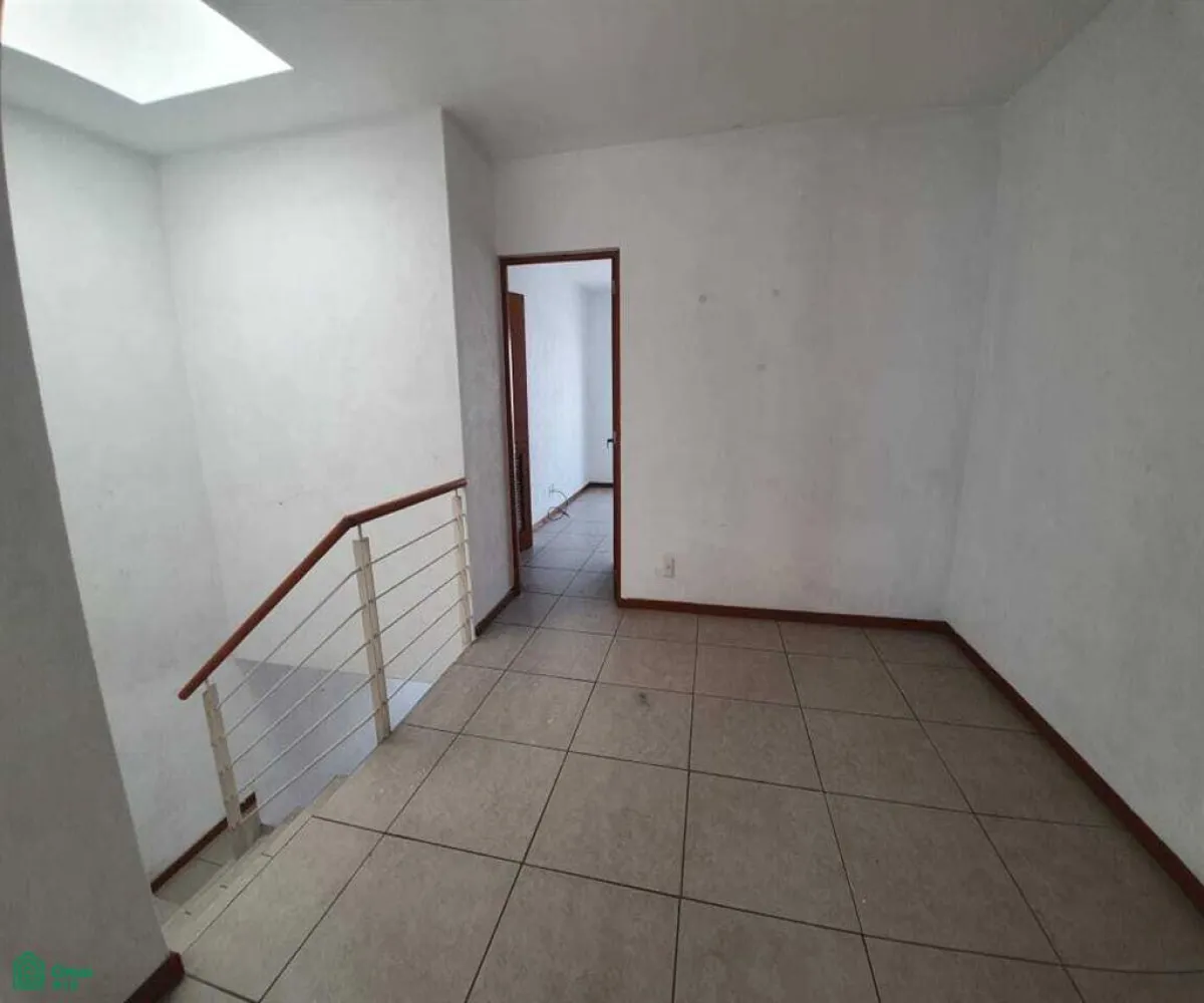 En Venta,Parques del Bosque,Calle del Bosque 357, Tlaquepaque, Jalisco 45609, 3 Habitaciones,2 Baños,Calle del Bosque,2,MX25626810 En Venta,Parques del Bosque,Calle del Bosque 357, Tlaquepaque, Jalisco 45609, 3 Habitaciones,2 Baños,Calle del Bosque,2,MX25626810