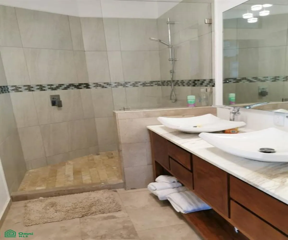 En Venta,El Remance,Valentin Gomez Farias 155 - 2C, Puerto Vallarta, Jalisco 48389, 1 Cuarto,1 Baño,Valentin Gomez Farias,MX25633793 En Venta,El Remance,Valentin Gomez Farias 155 - 2C, Puerto Vallarta, Jalisco 48389, 1 Cuarto,1 Baño,Valentin Gomez Farias,MX25633793