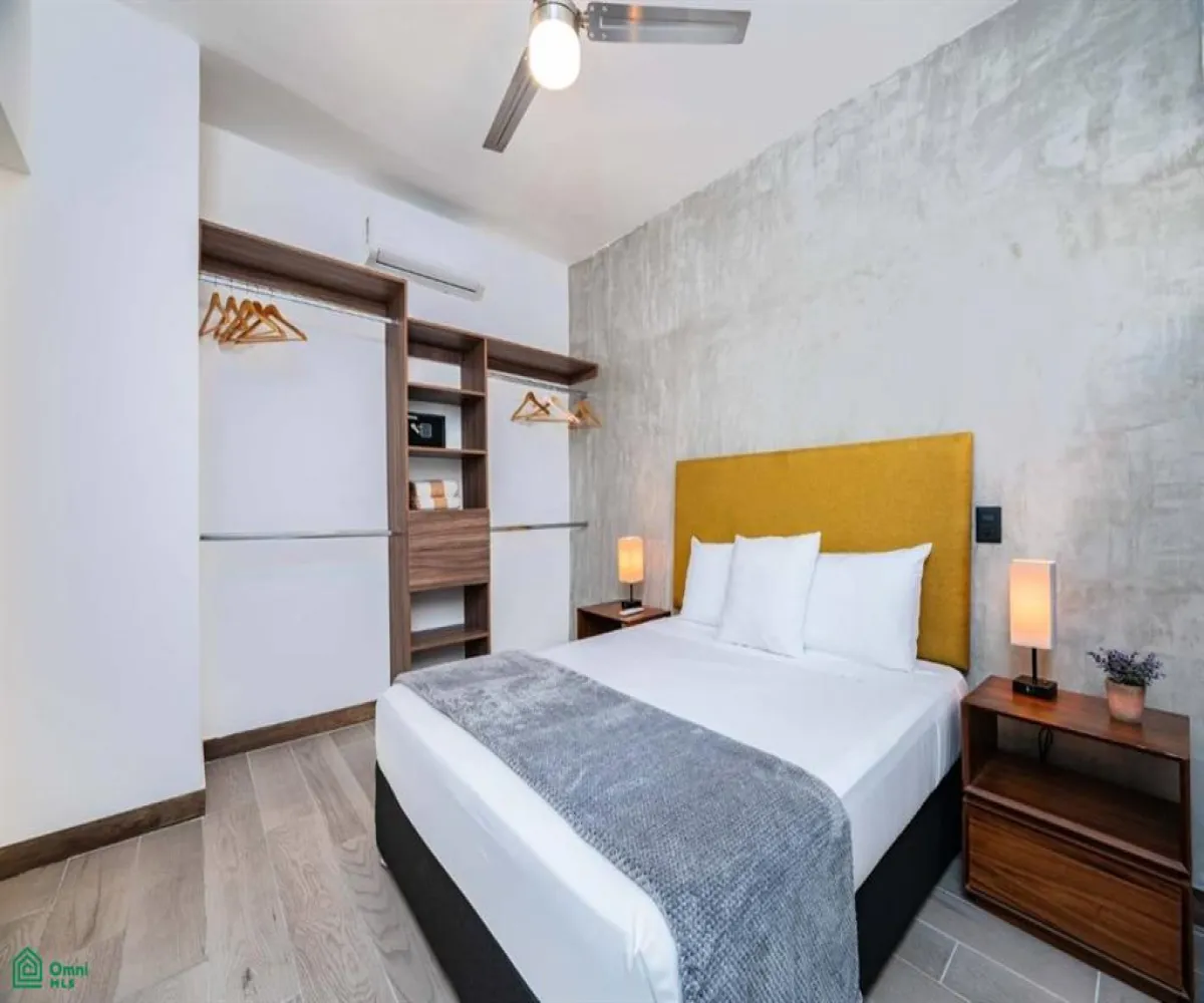 Local En Venta,Emiliano Zapata,Las Pilitas 166, Puerto Vallarta, Jalisco 48380, 9 Habitaciones,9 Baños,Las Pilitas,3,MX25653134 Local En Venta,Emiliano Zapata,Las Pilitas 166, Puerto Vallarta, Jalisco 48380, 9 Habitaciones,9 Baños,Las Pilitas,3,MX25653134