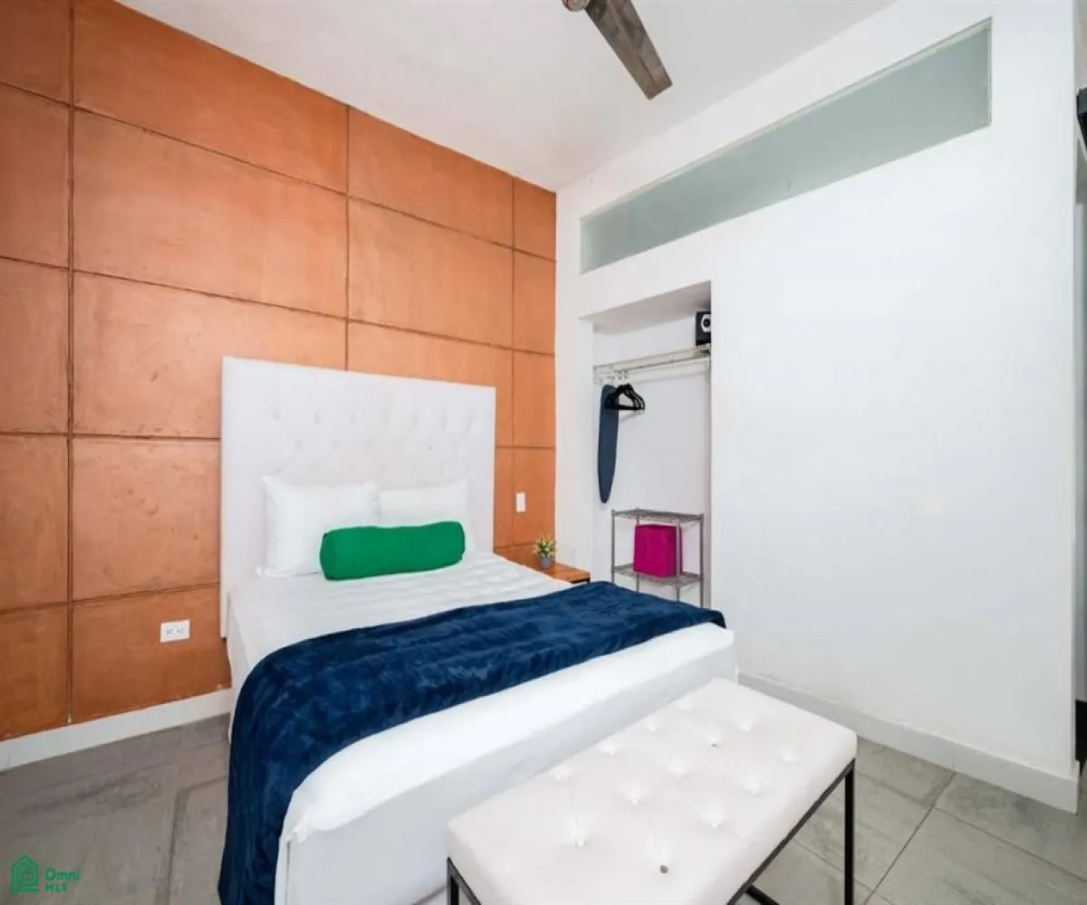 Local En Venta,Emiliano Zapata,Las Pilitas 166, Puerto Vallarta, Jalisco 48380, 9 Habitaciones,9 Baños,Las Pilitas,3,MX25653134 Local En Venta,Emiliano Zapata,Las Pilitas 166, Puerto Vallarta, Jalisco 48380, 9 Habitaciones,9 Baños,Las Pilitas,3,MX25653134