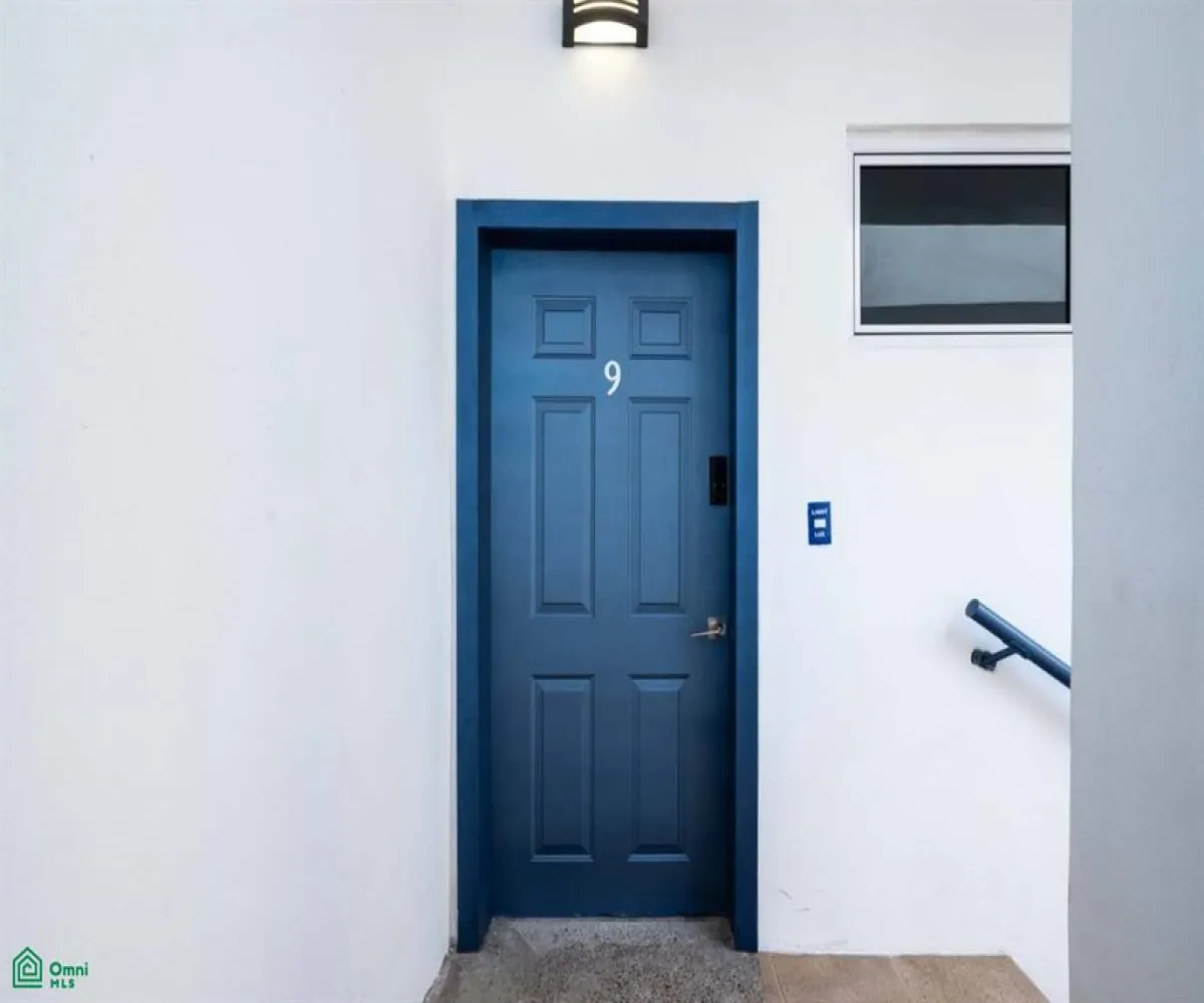 Local En Venta,Emiliano Zapata,Las Pilitas 166, Puerto Vallarta, Jalisco 48380, 9 Habitaciones,9 Baños,Las Pilitas,3,MX25653134 Local En Venta,Emiliano Zapata,Las Pilitas 166, Puerto Vallarta, Jalisco 48380, 9 Habitaciones,9 Baños,Las Pilitas,3,MX25653134