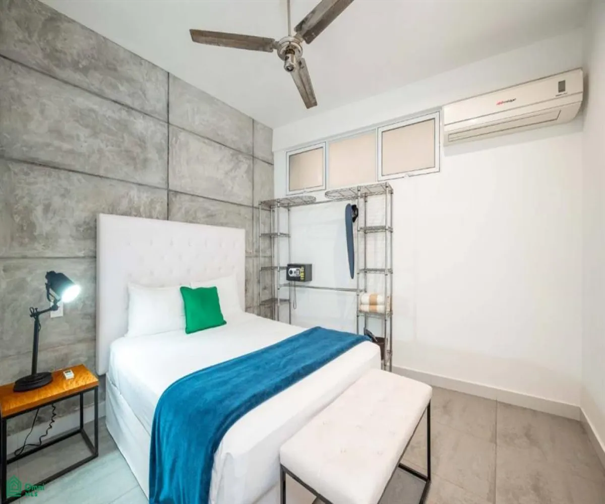 Local En Venta,Emiliano Zapata,Las Pilitas 166, Puerto Vallarta, Jalisco 48380, 9 Habitaciones,9 Baños,Las Pilitas,3,MX25653134 Local En Venta,Emiliano Zapata,Las Pilitas 166, Puerto Vallarta, Jalisco 48380, 9 Habitaciones,9 Baños,Las Pilitas,3,MX25653134