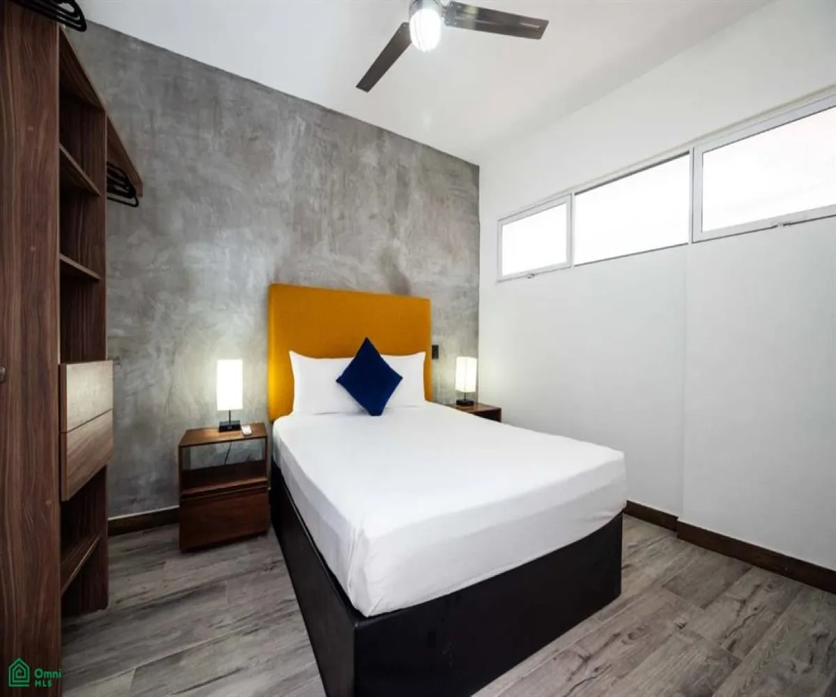 Local En Venta,Emiliano Zapata,Las Pilitas 166, Puerto Vallarta, Jalisco 48380, 9 Habitaciones,9 Baños,Las Pilitas,3,MX25653134 Local En Venta,Emiliano Zapata,Las Pilitas 166, Puerto Vallarta, Jalisco 48380, 9 Habitaciones,9 Baños,Las Pilitas,3,MX25653134