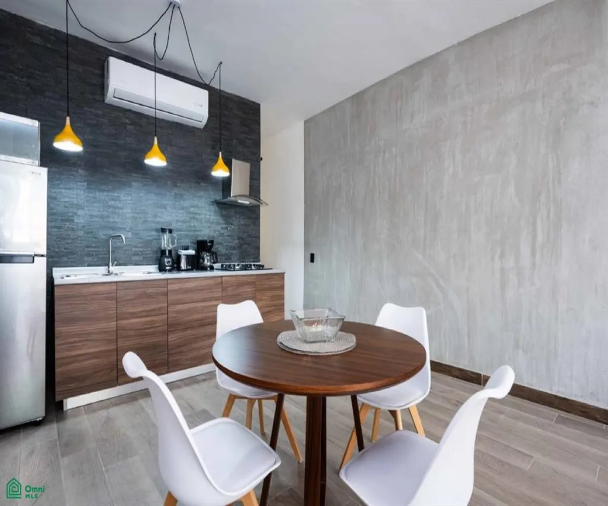 Local En Venta,Emiliano Zapata,Las Pilitas 166, Puerto Vallarta, Jalisco 48380, 9 Habitaciones,9 Baños,Las Pilitas,3,MX25653134 Local En Venta,Emiliano Zapata,Las Pilitas 166, Puerto Vallarta, Jalisco 48380, 9 Habitaciones,9 Baños,Las Pilitas,3,MX25653134