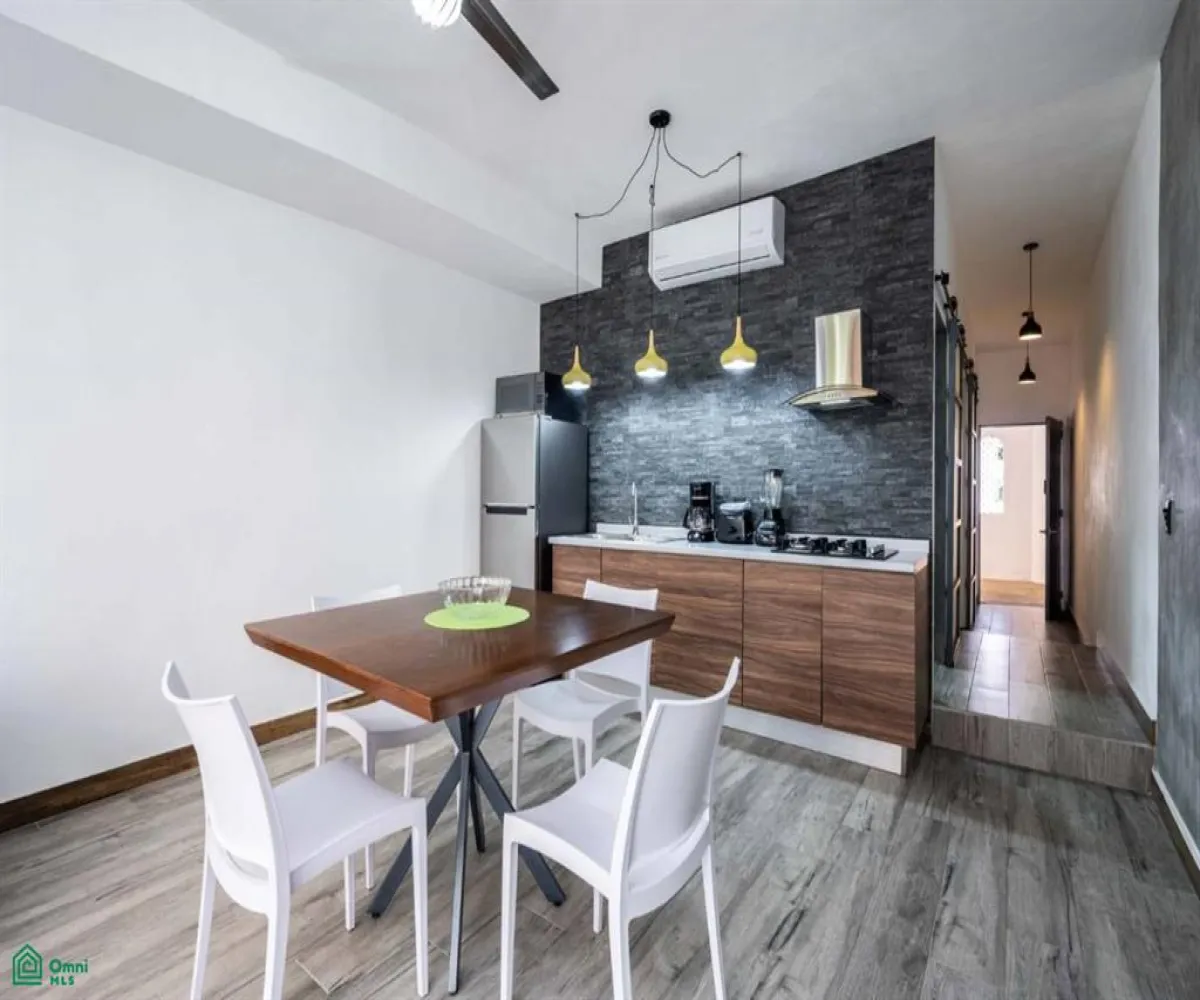 Local En Venta,Emiliano Zapata,Las Pilitas 166, Puerto Vallarta, Jalisco 48380, 9 Habitaciones,9 Baños,Las Pilitas,3,MX25653134 Local En Venta,Emiliano Zapata,Las Pilitas 166, Puerto Vallarta, Jalisco 48380, 9 Habitaciones,9 Baños,Las Pilitas,3,MX25653134