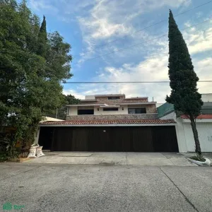 En Venta,Vallarta Universidad,Luigi Pirandello 5541, Zapopan, Jalisco 45110, 3 Habitaciones,3 Baños,Luigi Pirandello,3,MX25653516