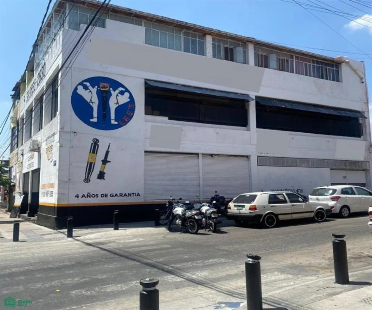 En Venta,El Vigía,AV. LAURELES 247, Zapopan, Jalisco 45140, 4 Habitaciones,3 Baños,AV. LAURELES,3,MX25653658