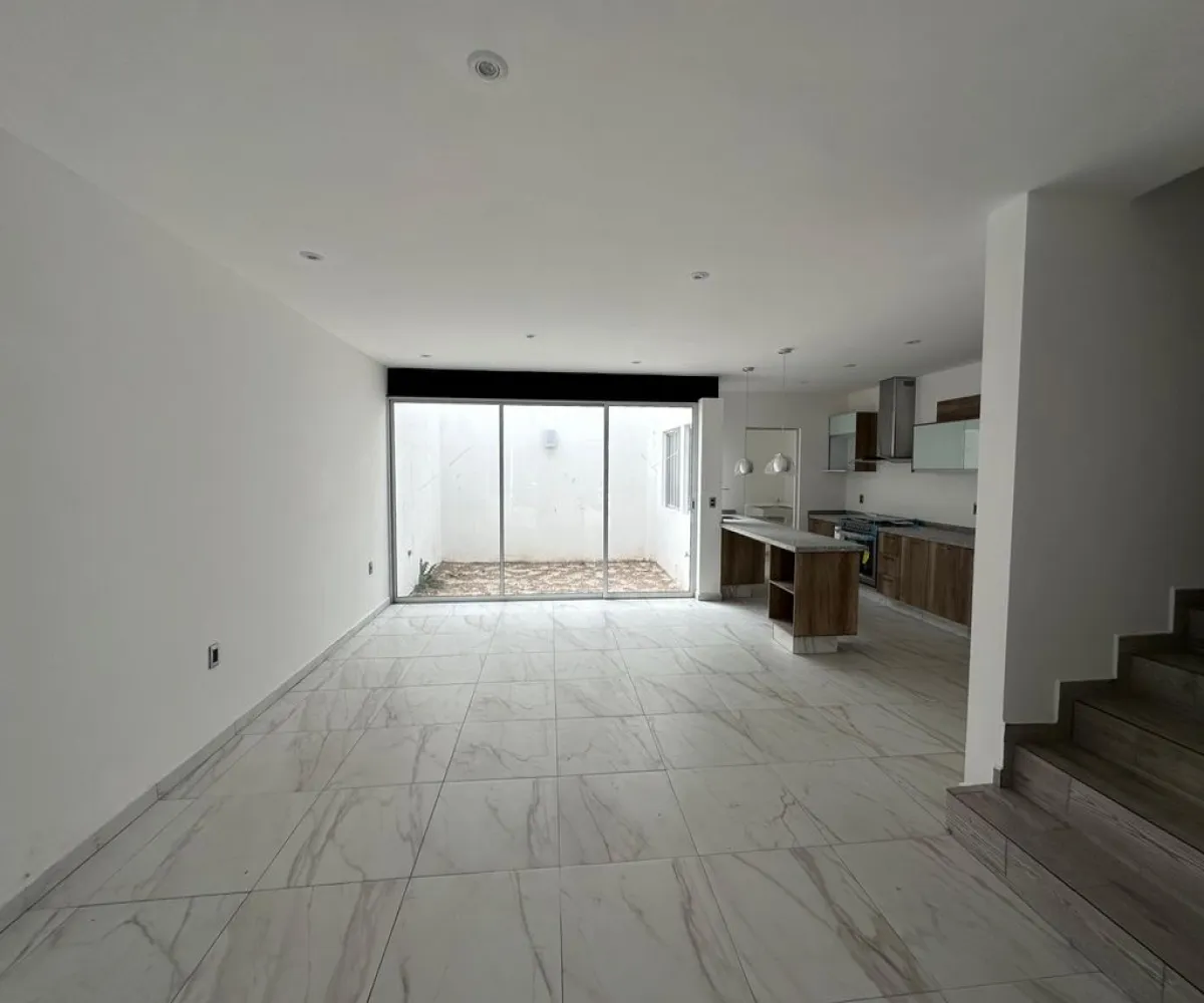 Casa En Venta,Los Robles,Avenida Doctor Angel Leaño 1305, Zapopan, Jalisco 45134, 3 Habitaciones,3 Baños,Avenida Doctor Angel Leaño,3,pXB5jBQ