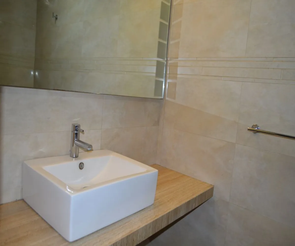 Casa En Venta,Country Club,Calle Mar Rojo 2079, Guadalajara, Jalisco 44630, 5 Habitaciones,6 Baños,Calle Mar Rojo,1,ptSkezi Casa En Venta,Country Club,Calle Mar Rojo 2079, Guadalajara, Jalisco 44630, 5 Habitaciones,6 Baños,Calle Mar Rojo,1,ptSkezi