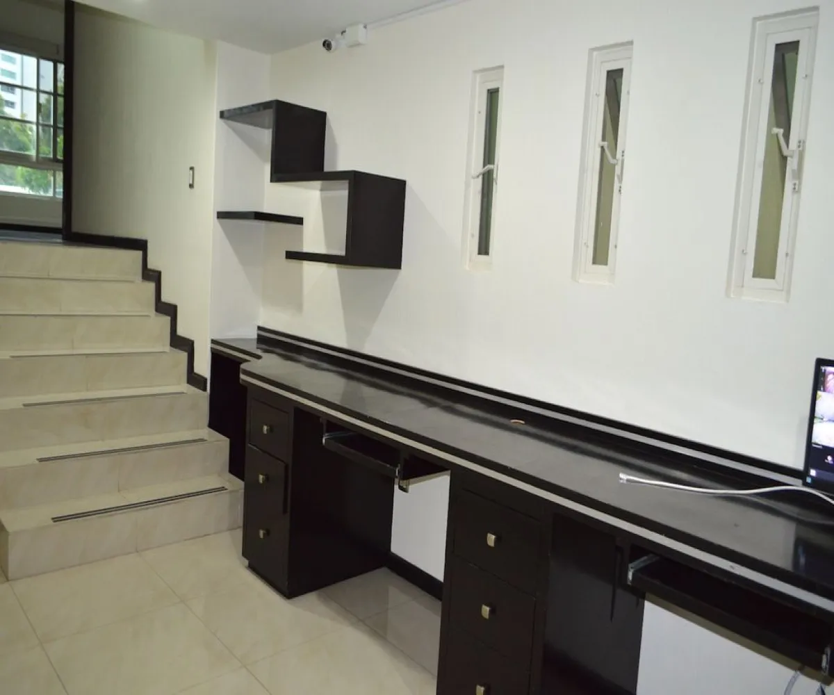 Casa En Venta,Country Club,Calle Mar Rojo 2079, Guadalajara, Jalisco 44630, 5 Habitaciones,6 Baños,Calle Mar Rojo,1,ptSkezi Casa En Venta,Country Club,Calle Mar Rojo 2079, Guadalajara, Jalisco 44630, 5 Habitaciones,6 Baños,Calle Mar Rojo,1,ptSkezi