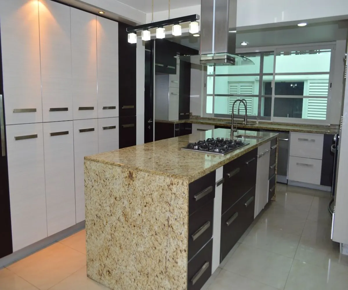 Casa En Venta,Country Club,Calle Mar Rojo 2079, Guadalajara, Jalisco 44630, 5 Habitaciones,6 Baños,Calle Mar Rojo,1,ptSkezi Casa En Venta,Country Club,Calle Mar Rojo 2079, Guadalajara, Jalisco 44630, 5 Habitaciones,6 Baños,Calle Mar Rojo,1,ptSkezi