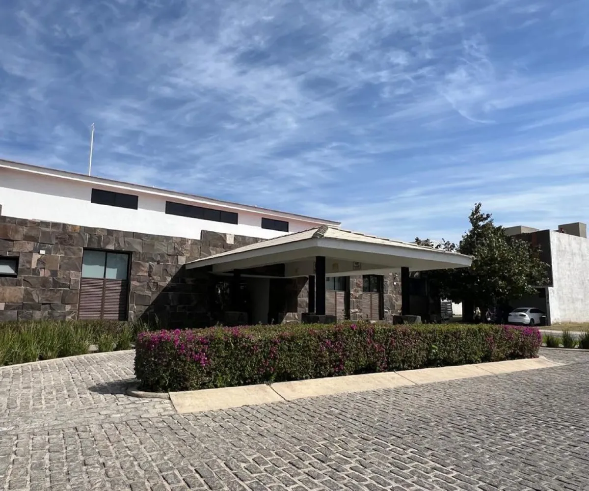 Terreno En Venta,Avenida Punto Sur 1130 051, Tlajomulco de Zúñiga, Jalisco 45645,Avenida Punto Sur,pirrNrw Terreno En Venta,Avenida Punto Sur 1130 051, Tlajomulco de Zúñiga, Jalisco 45645,Avenida Punto Sur,pirrNrw
