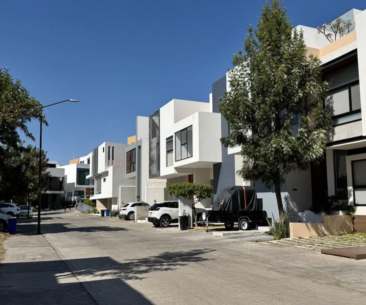 Casa En Venta,Avenida de la primavera 1818 22, Zapopan, Jalisco 45134, 4 Habitaciones,4 Baños,Avenida de la primavera,1,p3TZRaB
