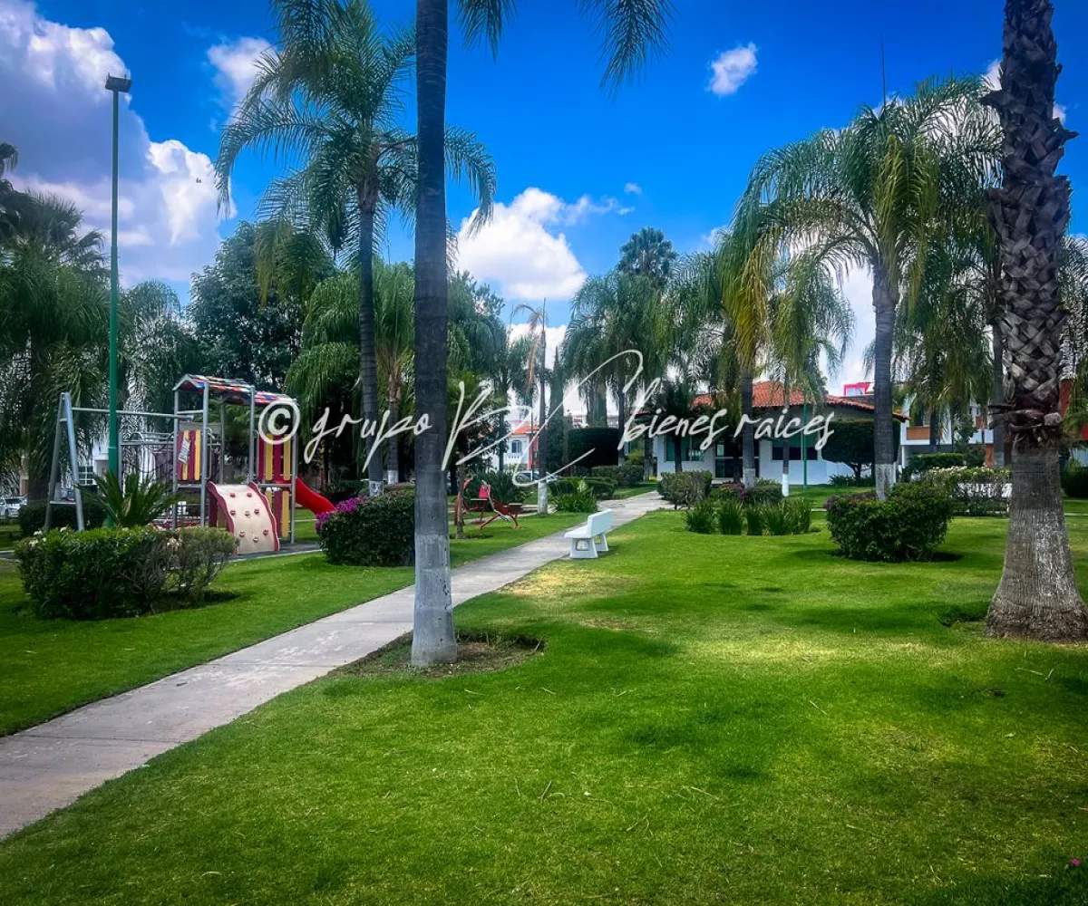 Casa En Venta,Real de Valdepeñas,Avenida Valdepeñas 50 97, Zapopan, Jalisco 45134, 4 Habitaciones,3 Baños,Avenida Valdepeñas,2,pdPBGWc Casa En Venta,Real de Valdepeñas,Avenida Valdepeñas 50 97, Zapopan, Jalisco 45134, 4 Habitaciones,3 Baños,Avenida Valdepeñas,2,pdPBGWc