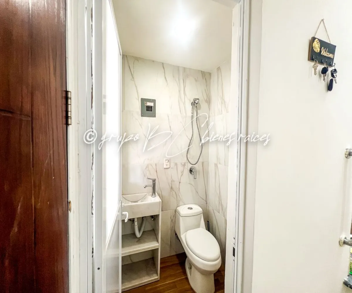 Casa En Venta,Real de Valdepeñas,Avenida Valdepeñas 50 97, Zapopan, Jalisco 45134, 4 Habitaciones,3 Baños,Avenida Valdepeñas,2,pdPBGWc Casa En Venta,Real de Valdepeñas,Avenida Valdepeñas 50 97, Zapopan, Jalisco 45134, 4 Habitaciones,3 Baños,Avenida Valdepeñas,2,pdPBGWc