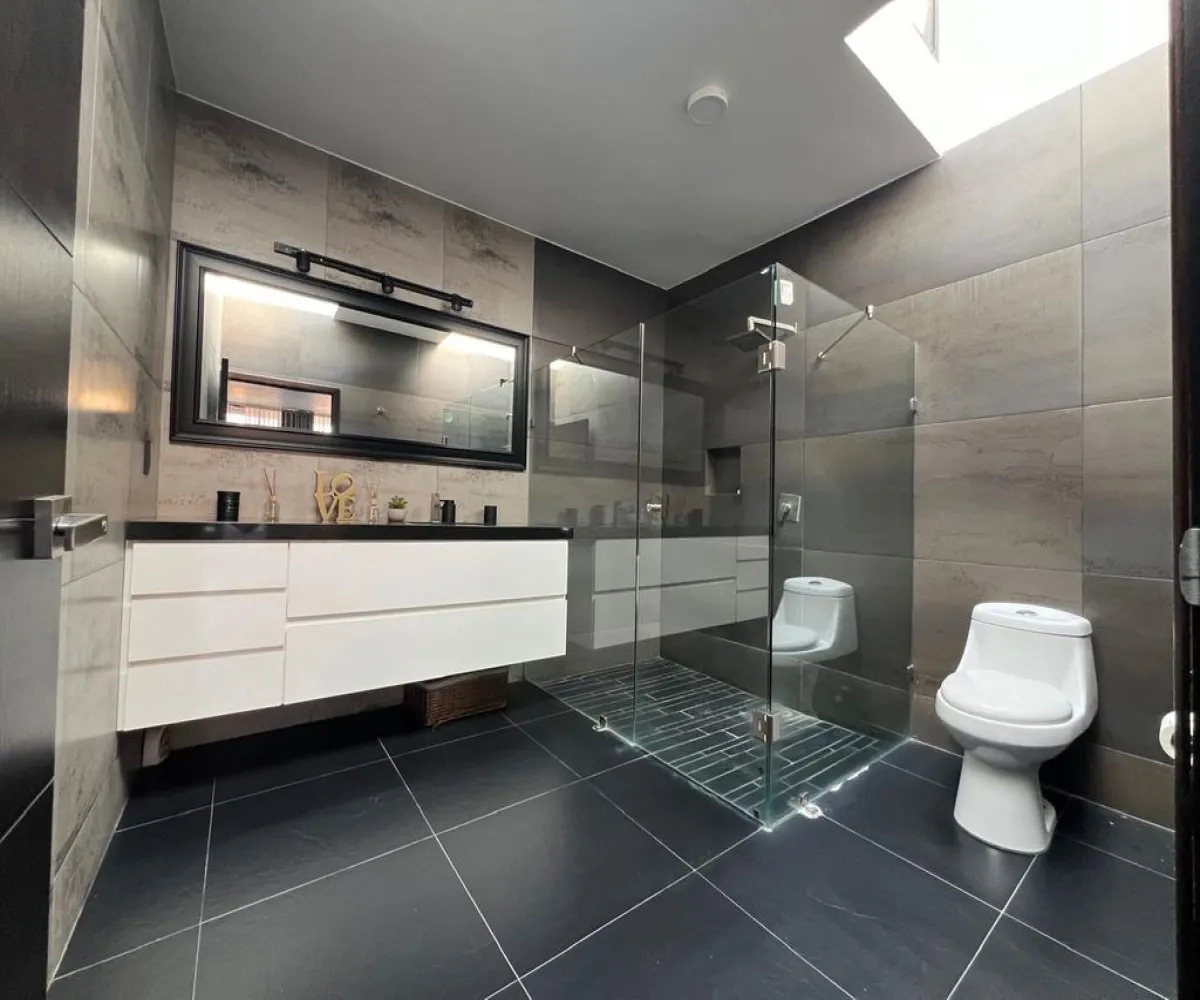 Casa En Renta,Pinar de la Calma,Calle Ixtépete 3407, Zapopan, Jalisco 45080, 4 Habitaciones,4 Baños,Calle Ixtépete,1,prtxhWy