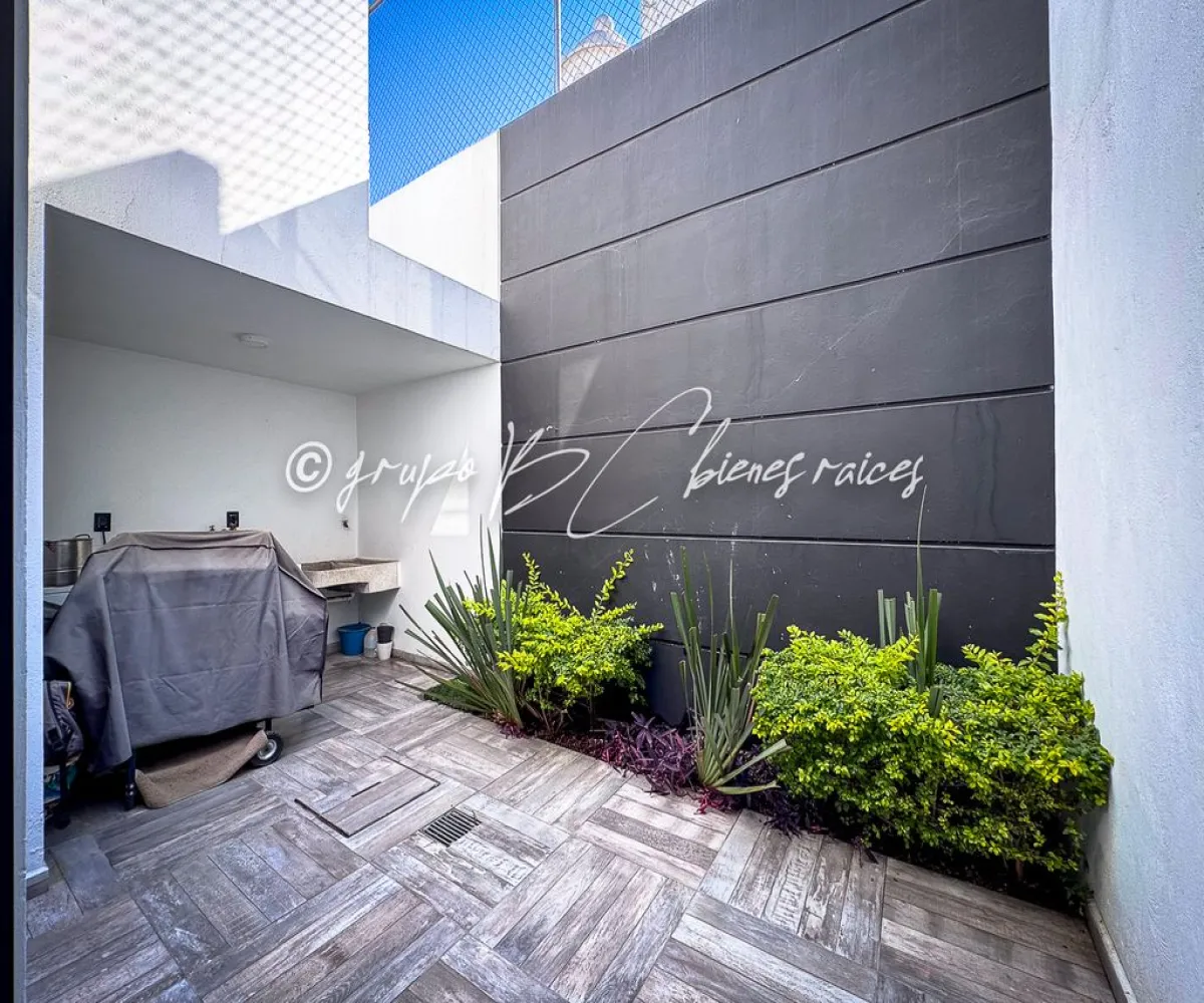 Casa En Renta,Pinar de la Calma,Calle Ixtépete 3407, Zapopan, Jalisco 45080, 4 Habitaciones,4 Baños,Calle Ixtépete,1,prtxhWy