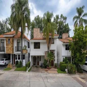 Casa En Venta,Royal Country,Coto La Colina S/N, Zapopan, Jalisco 45116, 3 Habitaciones,3 Baños,Coto La Colina,3,pBxwNUL